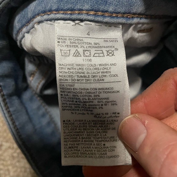 Old Navy Women's Light Blue Rockstar Jeans - Picture 3 of 6